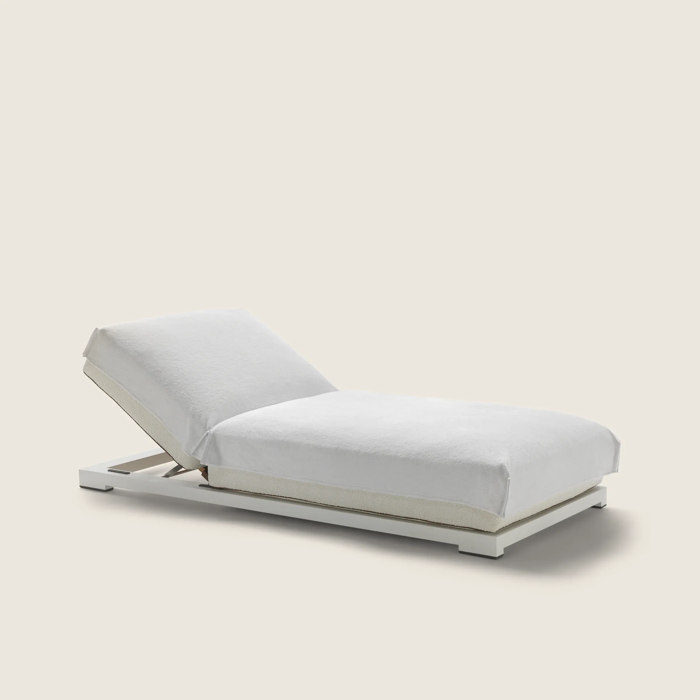 Milos Daybed Outdoor Antonio Citterio By Flexform For Donzelli 12