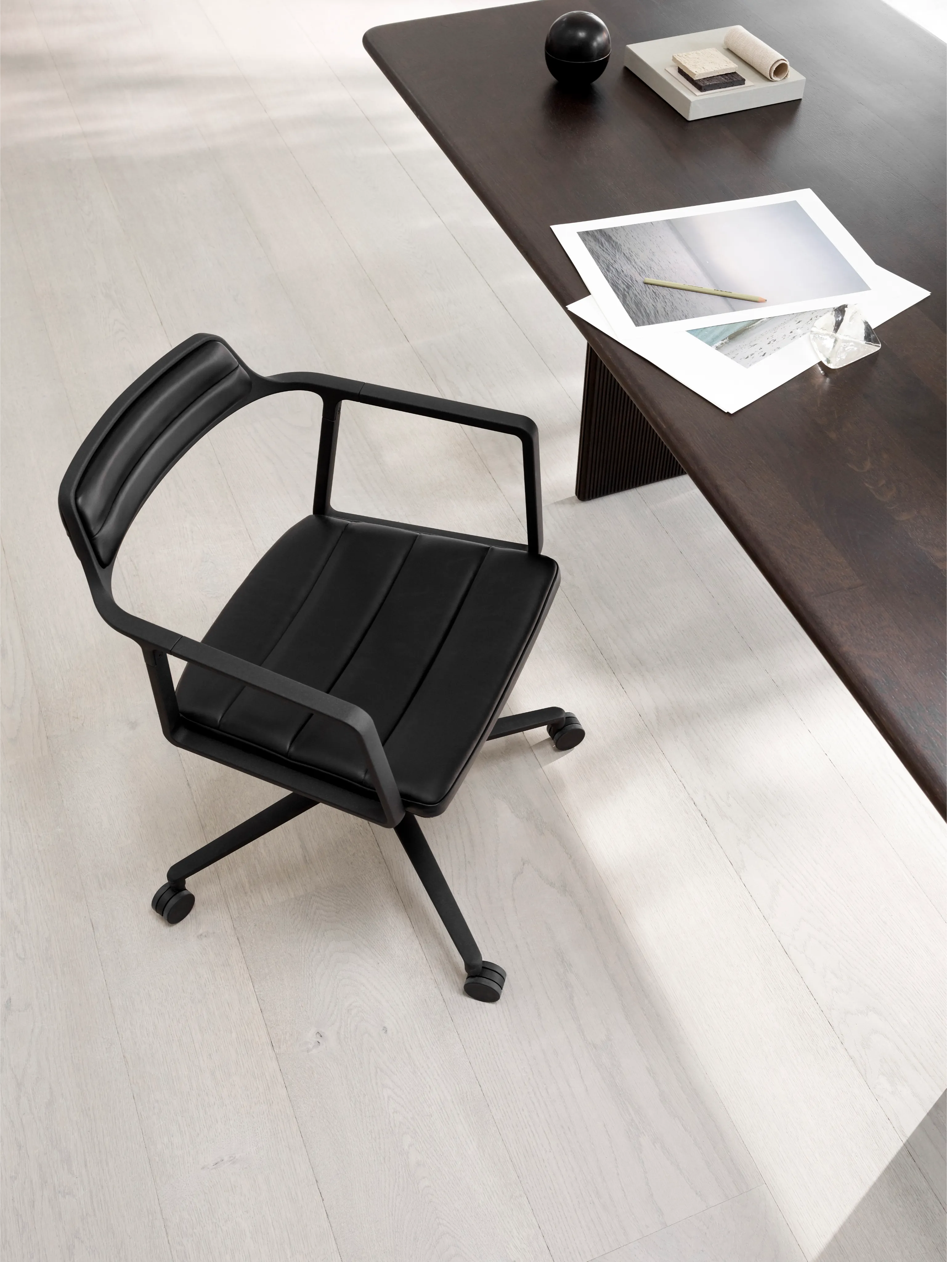 Swivel Chair 452 Leather Fabric Aluminium Castors Gliders Black Brown By Vipp 25 For Donzelli